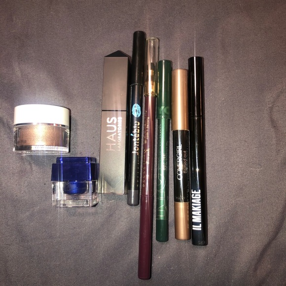 SOLD - Picture 5 of 6